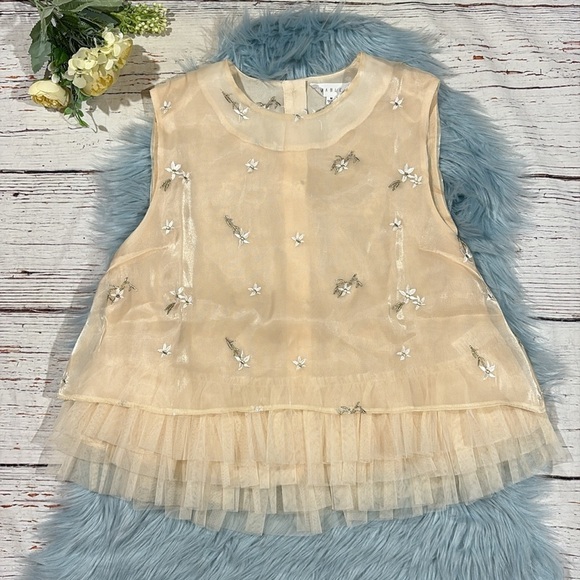 Mable Tulle Bottom Shift Floral Top In Cream Beige - Picture 2 of 8